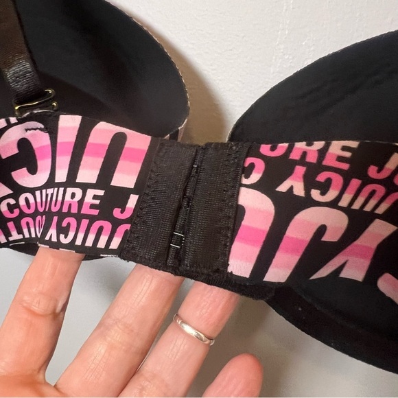 Juicy Couture Black & Pink Bra size 36C Underwire Spell Out - Picture 4 of 6